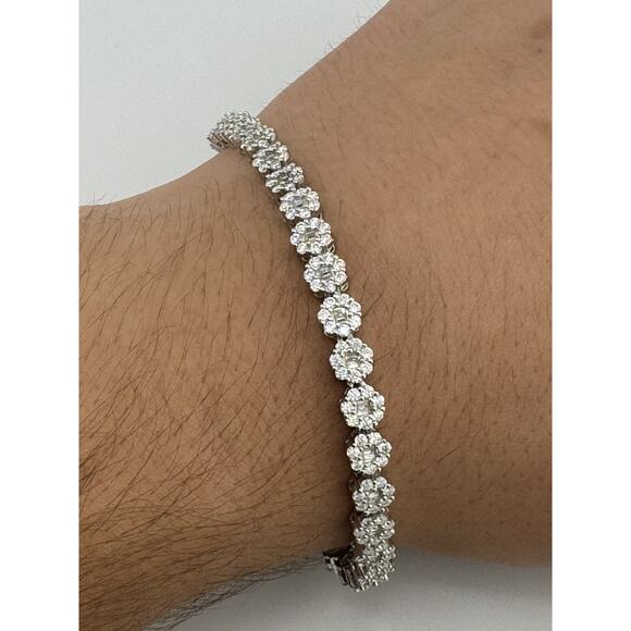 FJ Jewelry - Certified VVS Moissanite 925 Sterling Silver 9.04ct Tennis Bracelet